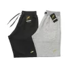 Kit 2 Bermudas de Moletom Shorts Top Barato Academia Treino Masculino 3 bolsos com Elastico e Cordão Praia Surf Adulto Atacado - 1 Preto e 1 Cinza, P